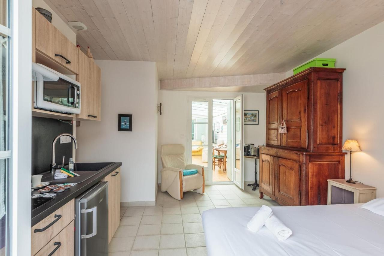 Nice Studio With Veranda Nearby The Beach In La Flotte - Welkeys Exterior photo