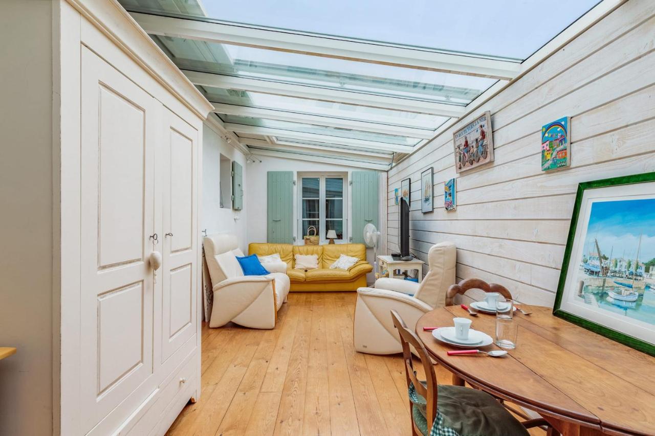 Nice Studio With Veranda Nearby The Beach In La Flotte - Welkeys Exterior photo